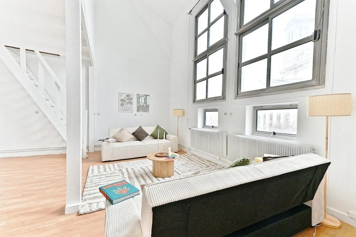 Apartamento Charming Very Spacious Apartment, Paris 9Eme França
